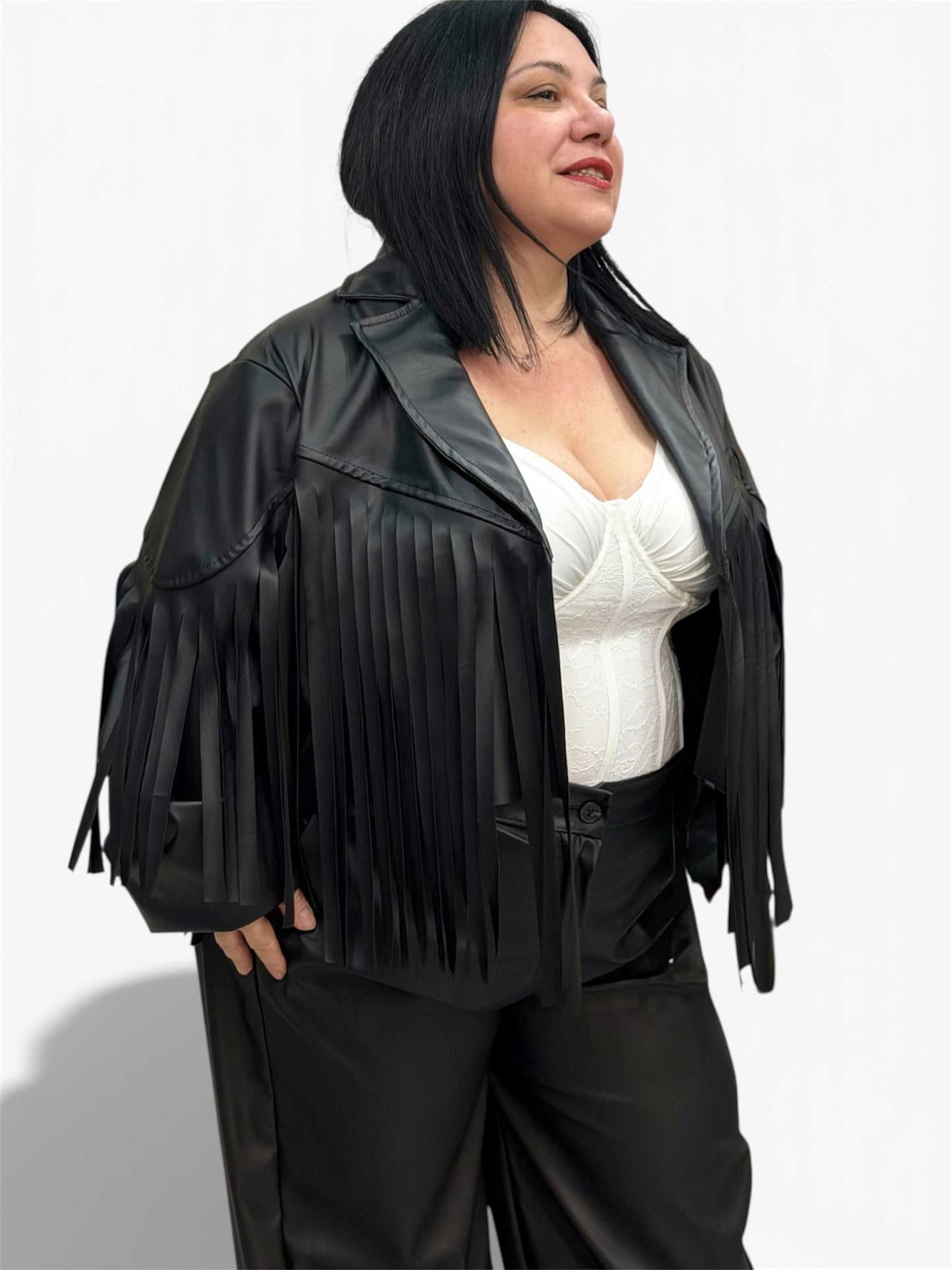 Giacca in ecopelle con frange