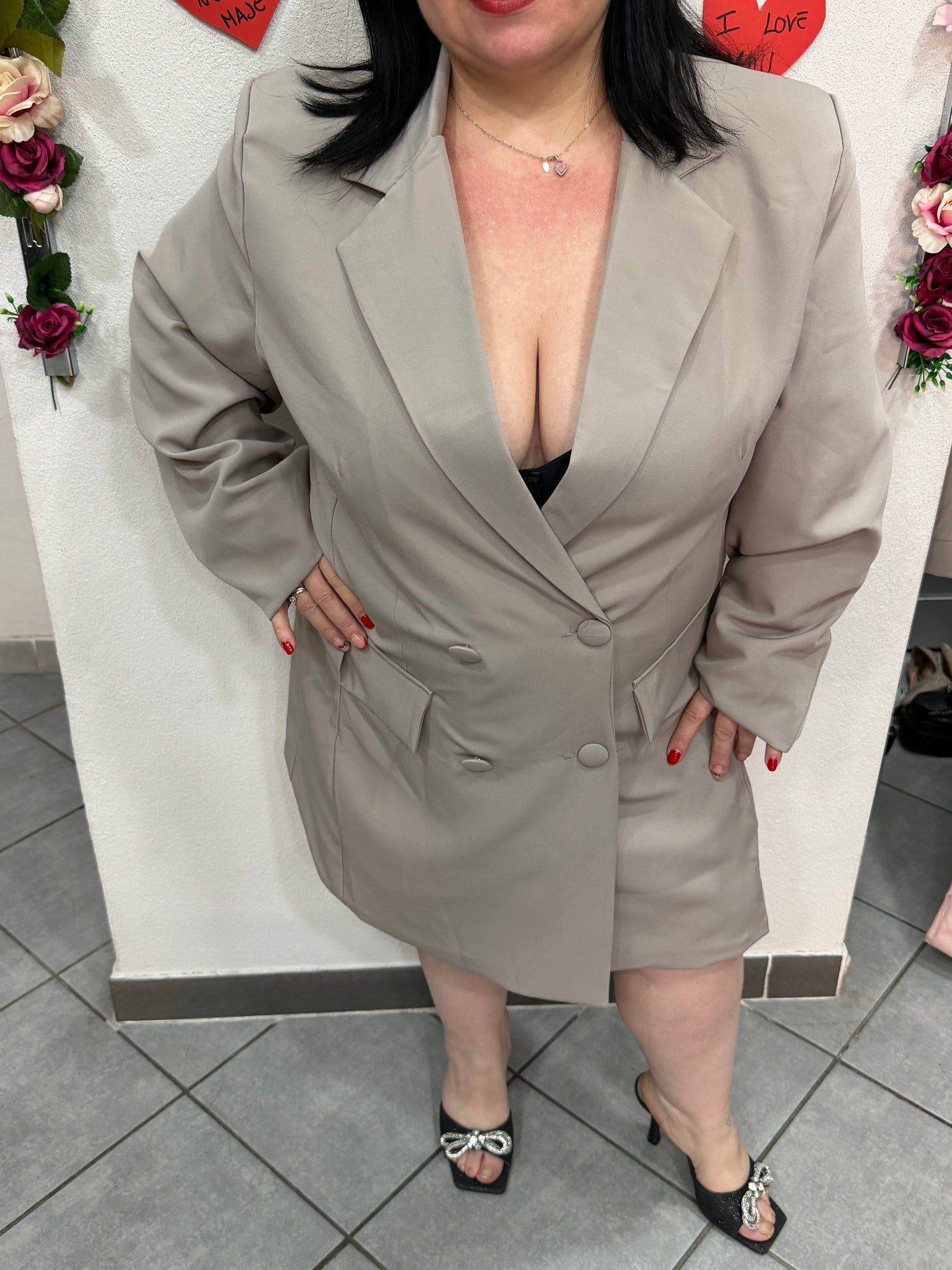 vestito giacca curvy